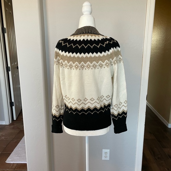 Ann Taylor NWT Cream, Gold and Black Fair Isle Sweater, Size “XS” - Picture 5 of 10